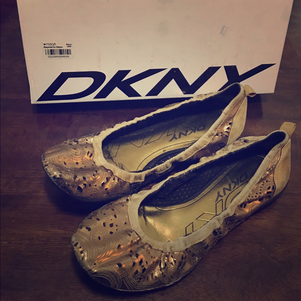 DKNY Flats